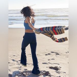 OFFLINE By Aerie Ribbed Pocket Foldover Flare Legging - Blue Large Short